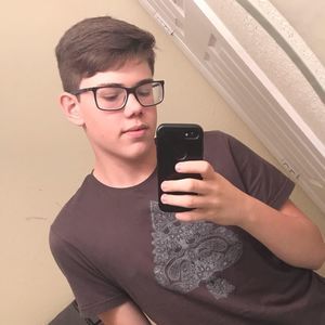 Meet your Posher, Leonardo